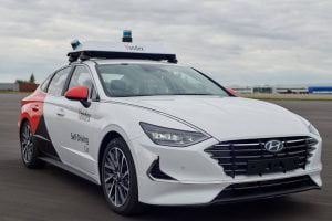 6e9d907b-2020-hyundai-sonata-autonomous-vehicle-by-yandex-5