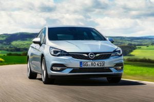 7c54af87-2020-opel-astra-hatchback-6