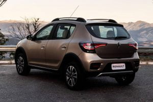7d3c1ed0-2020-renault-stepway-2