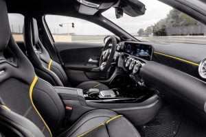 7e9b06ba-mercedes-amg-a45-04