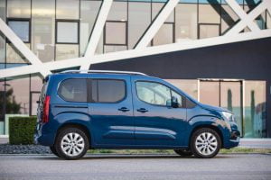 80d3750e-opel-combo-life-2