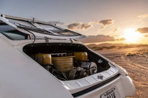 85d9ba8a-1968-emory-outlaw-porsche-911k-34