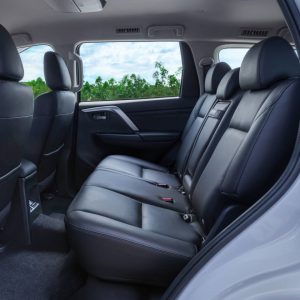 9ff405b3-2020-mitsubishi-pajero-sport-10