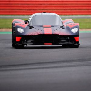 Aston-Martin-Valkyrie-05