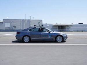 a90ce8cb-lexus-ls-autonomous-car-toyota-europe-11