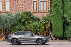 aad36a0e-2020-mercedes-amg-glc43-4matic-18
