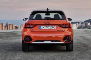 ab6fa886-2020-audi-a1-citycarver-12