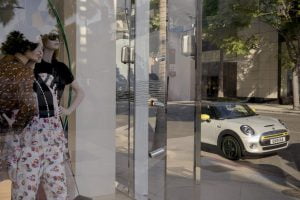 b291cec0-2020-mini-cooper-se-launched-11