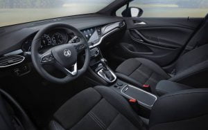 b2b7087a-2020-vauxhall-astra-1