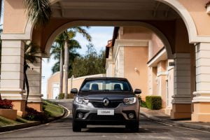 b54e1eb6-2020-renault-logan-13