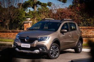 be78cb4c-2020-renault-stepway-22