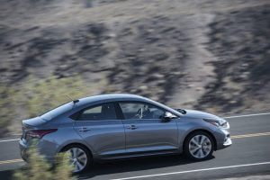 bee5b561-2020-hyundai-accent-46