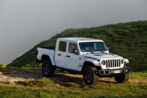 ee061ab4-2020-jeep-gladiator-europe-33