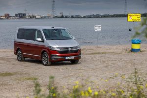 02c30cf2-2020-vw-bulli-6.1-17