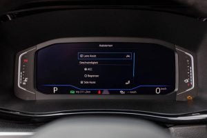0f0340d7-2020-vw-bulli-6.1-39