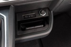 1f350715-2020-vw-bulli-6.1-48