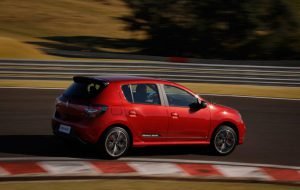 23cc1d94-2020-renault-sandero-rs-facelift-14