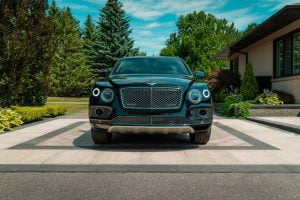 2462239d-armored-bentley-bentayga-1