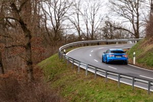 5c2ae0bc-lynkco-03-cyan-concept-nurburgring-record-6