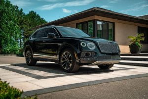 66186cd4-armored-bentley-bentayga-3