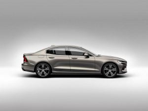 a381d5ae-2019-volvo-s60-inscription-plus-3