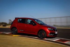 b5a445a3-2020-renault-sandero-rs-facelift-13