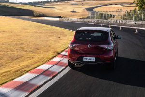 b66811bf-2020-renault-sandero-rs-facelift-20