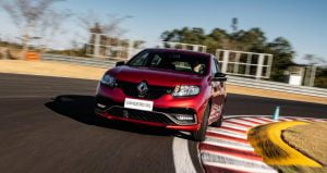 c362f322-2020-renault-sandero-rs-facelift-1