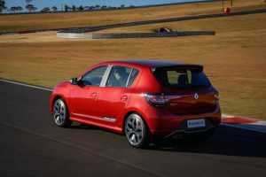 c37bd40c-2020-renault-sandero-rs-facelift-3
