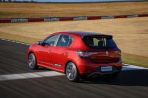 d3150c75-2020-renault-sandero-rs-facelift-10