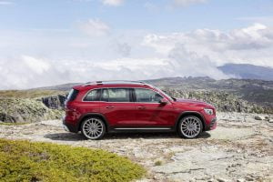 e549095c-2020-mercedes-amg-glb-35-18