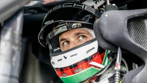 high_lars_kern_test_driver_taycan_prototype_nürburgring_nordschleife_2019_porsche_ag