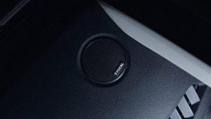 09a07149-2020-dacia-duster-black-collector-limited-edition-1