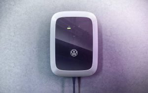 19cc5080-vw-id-charger-01