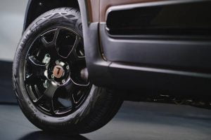 2dcbe518-2020-fiat-panda-trussardi-24