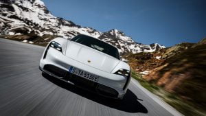 3d15587e-2020-porsche-taycan-unveiled-29