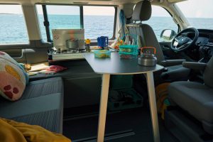 40df2126-2020-vw-california-beach-with-mini-kitchen-3