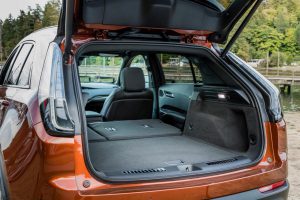 4391d30f-2019-cadillac-xt4-12