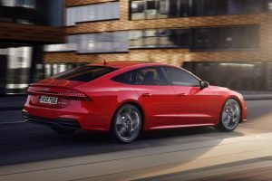 5d9d0cde-2020-audi-a7-sportback-55-tfsi-e-quattro-11