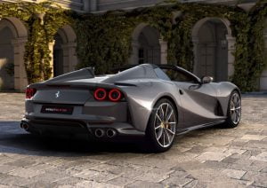 6d4f5f75-ferrari-812-gts_05
