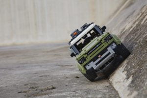 6d9b5e25-2020-land-rover-defender-lego-technic-11