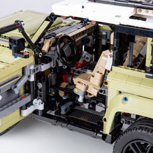 708f7d09-2020-land-rover-defender-lego-technic-20