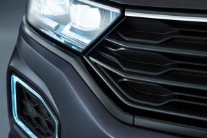 755ebc20-2020-vw-t-roc-with-black-style-design-package-2