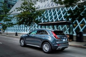 86d43864-2019-cadillac-xt4-2