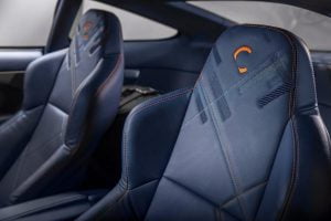 8e4383ec-aston-martin-vanquish-25-callum-06