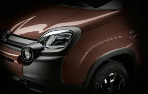 8f14a972-2020-fiat-panda-trussardi-37