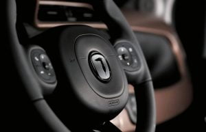 9d082d81-2020-fiat-panda-trussardi-39
