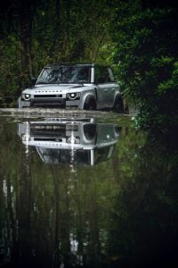 LR_DEF_110_20MY_Off-Road_100919_43