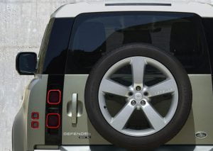 LR_DEF_20MY_Detail_100919_02