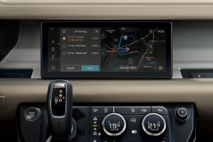 LR_DEF_20MY_Interior_100919_14